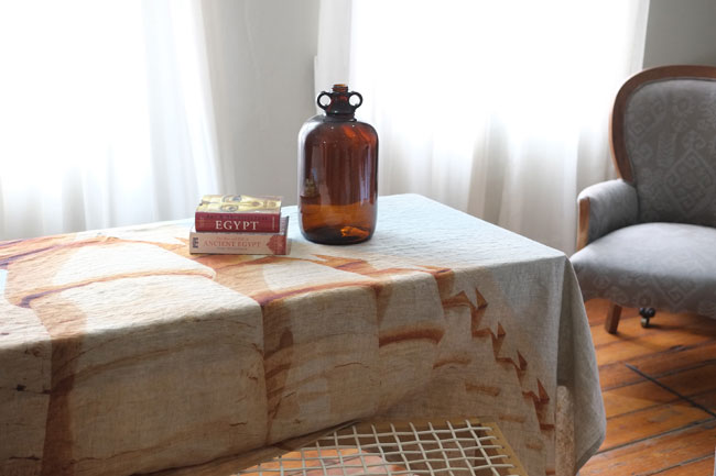 Lala Linen tablecloth