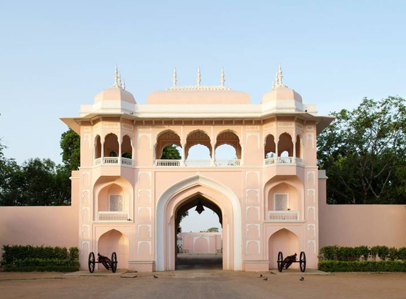 Sujan-Rajmahal-Palace